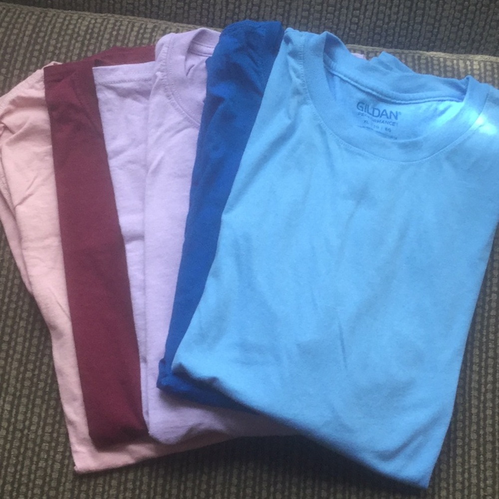 5 men’s x-large short sleeve tees